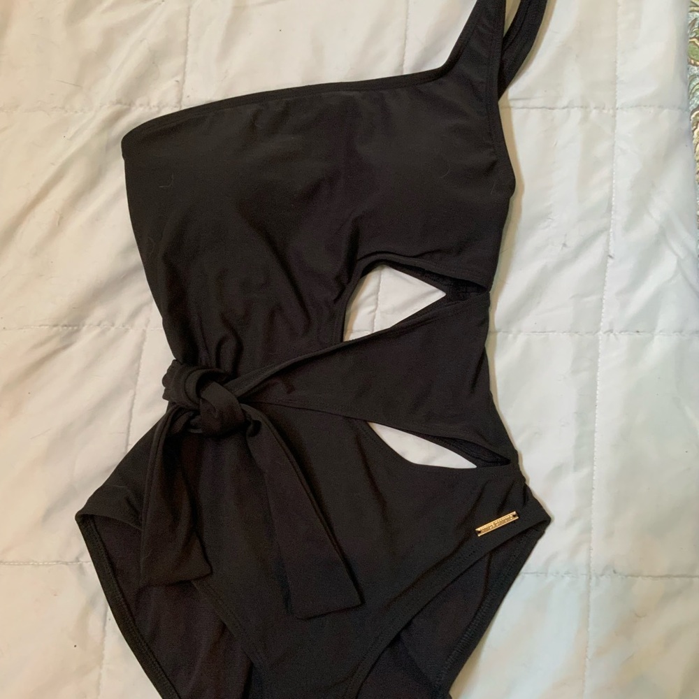 Vince Camuto Black One Piece Swimsuit Asymmetrical Design